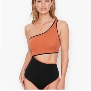 Victoria Secret Essential Cutout Swimsuit NWOT